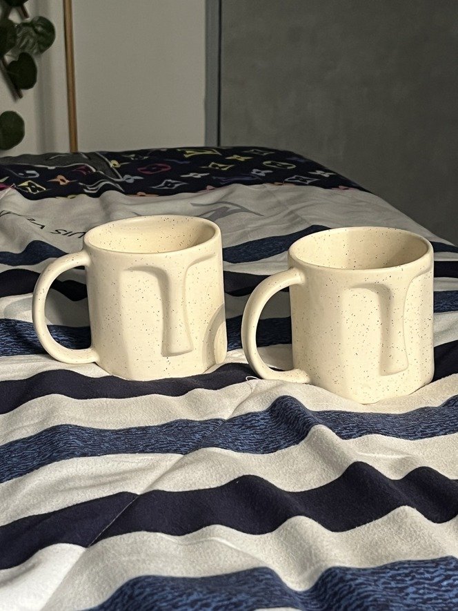 Manufacturer, Exporter, Importer, Supplier, Wholesaler, Retailer, Trader of Moon Dust Cups in New Delhi, Delhi, India